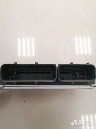 Эбу двигателя Audi A4 B5 AWM 2001