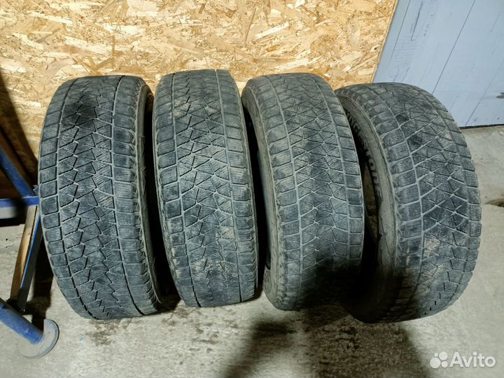 Bridgestone Blizzak DM-V2 225/65 R17 102S
