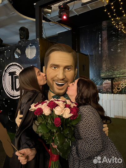 Поздравление от звезды,ростовые куклы