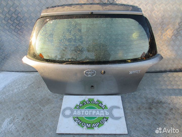 Дверь багажника Toyota Yaris 2004 Рест