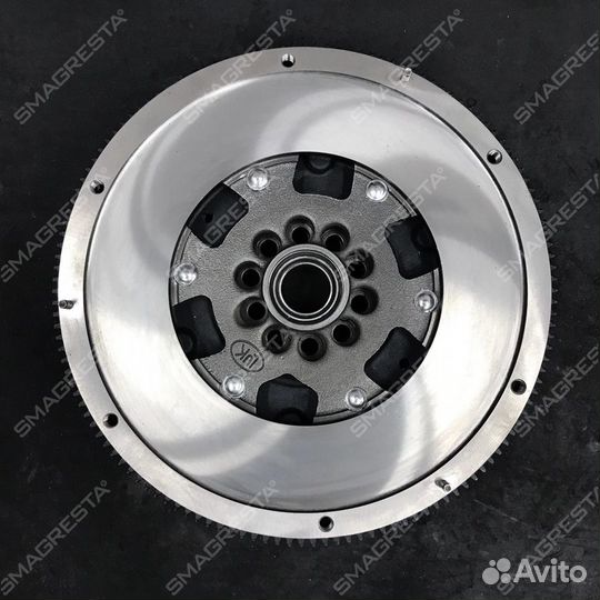 Двухмассовый маховик 415 0115 10