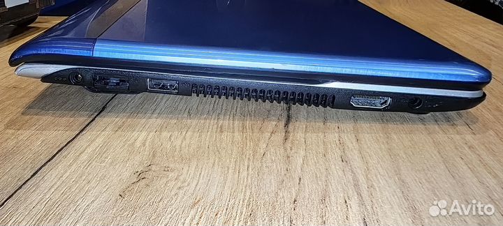 Нетбук Samsung i3 2367M\8GB\256GB