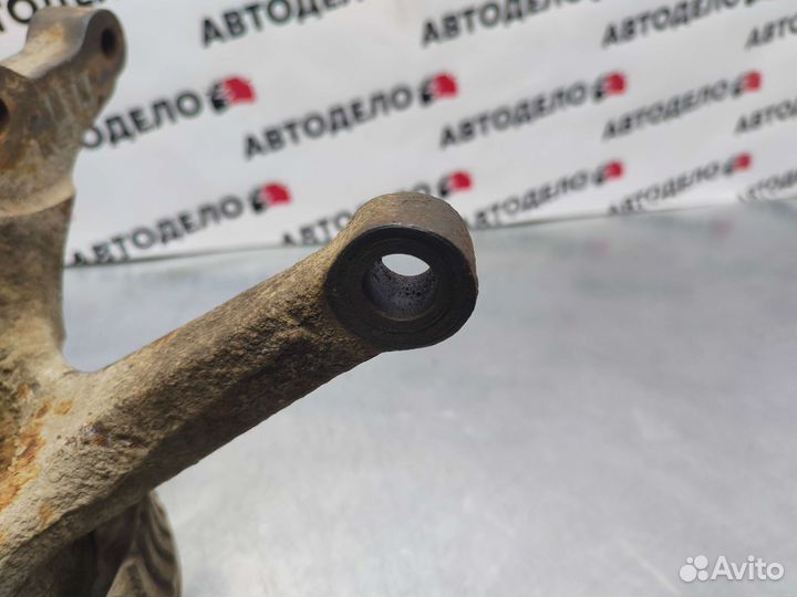 Ступица передняя правая Mitsubishi Eclipse 1G 1992