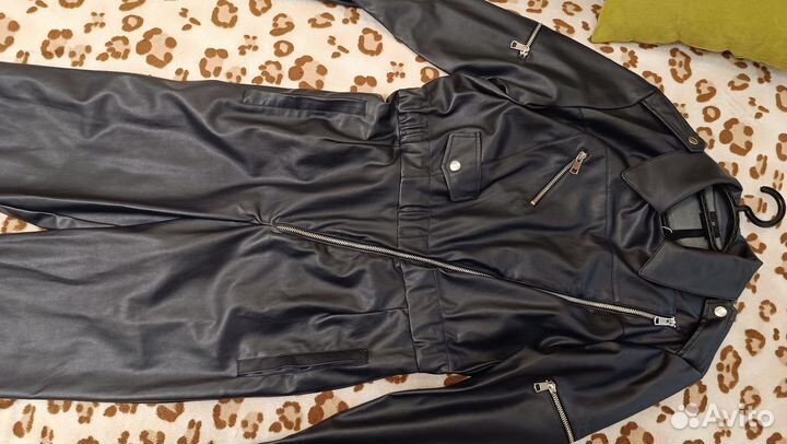 Кожаный комбинезон женский