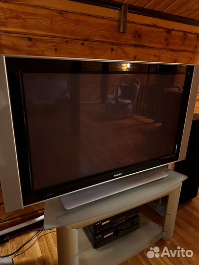 Плазменный телевизор philips