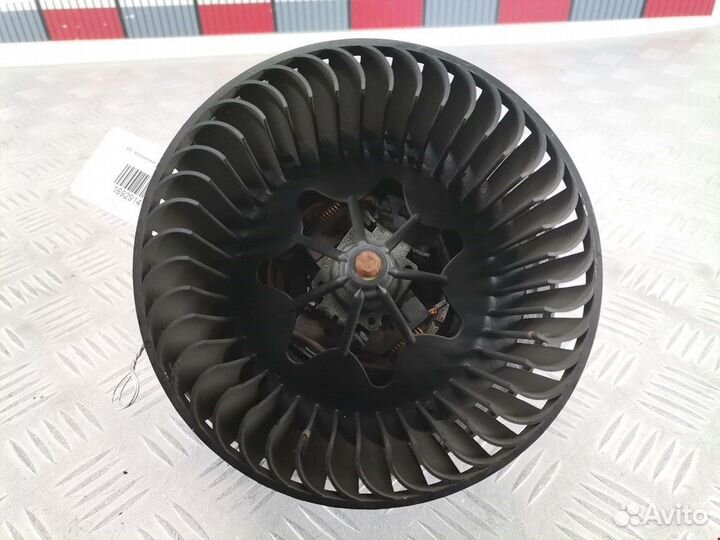 Моторчик печки для BMW 1-Series (E81/E82/E87/E88)