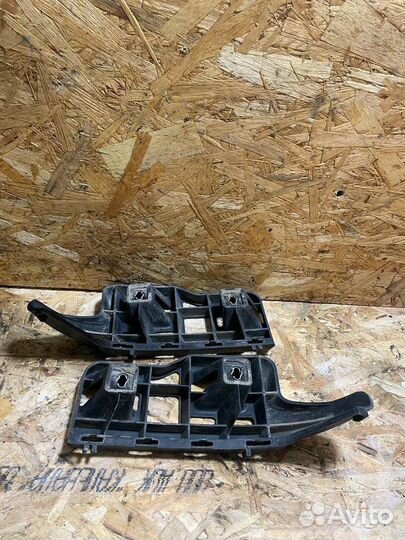 Кронштейны заднего бампера Мерседес GLK X204