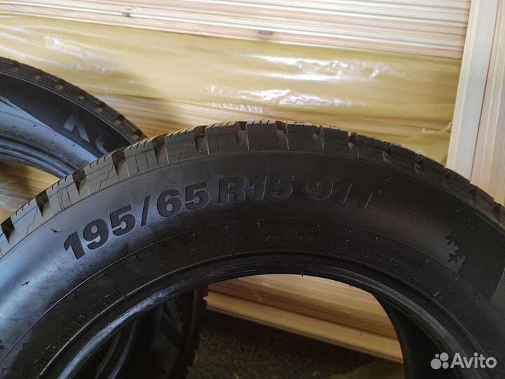 Kumho WinterCraft ice Wi31+ 195/65 R15