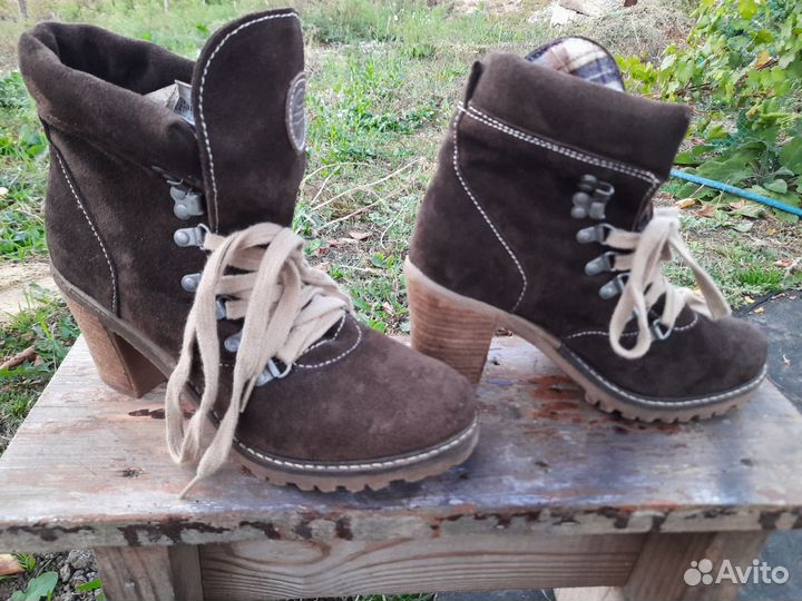 Сапожки-Ботильоны новые 39 размер