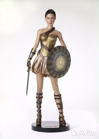 Wonder Woman Tonner Doll Deluxe Training Armor