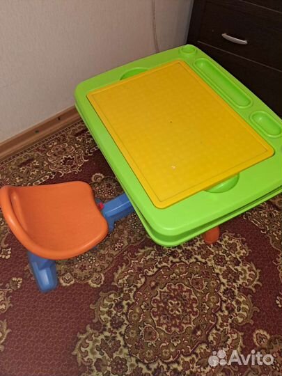 Парта для малыша
