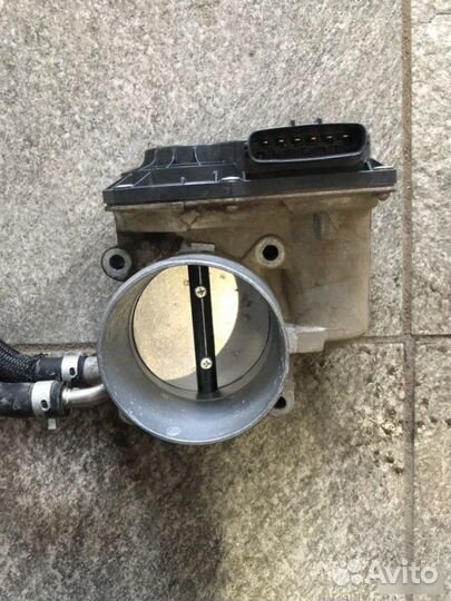 Дроссельная заслонка Toyota Camry