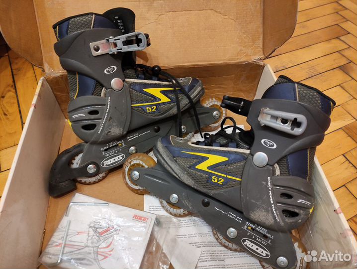 Роликовые коньки roces