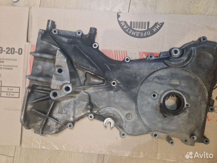 Боковая крышка двс мазда 2.0 lf17