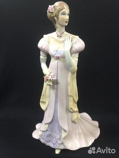 Редкость Статуэтка « Девушка с цветами» СССР киев