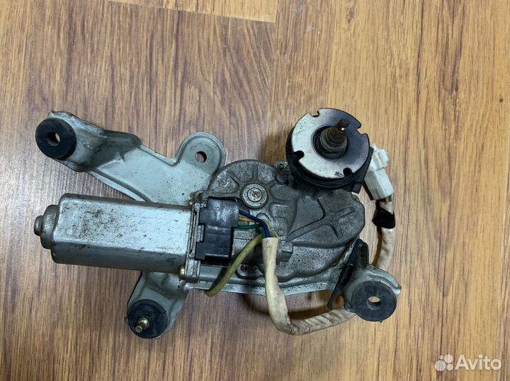 Мотор стеклоочистителя задн 8513033040