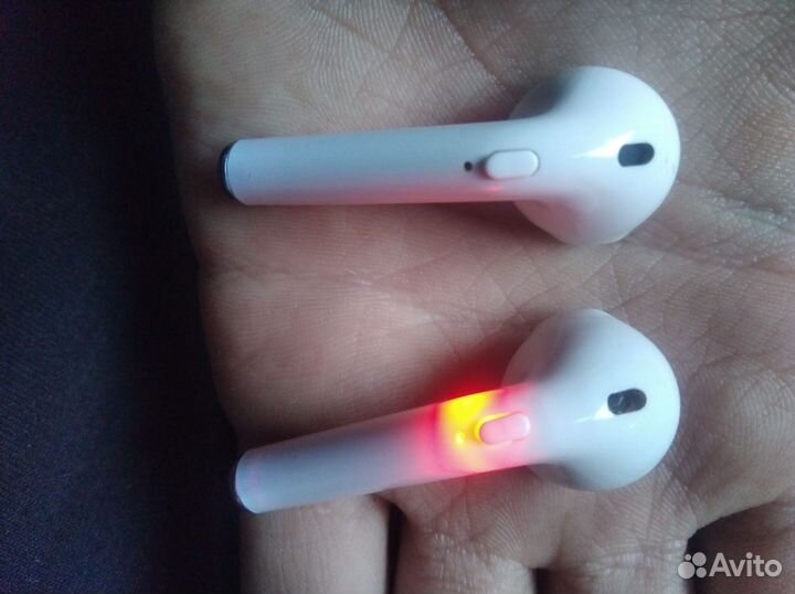 Беспроводные наушники airpods