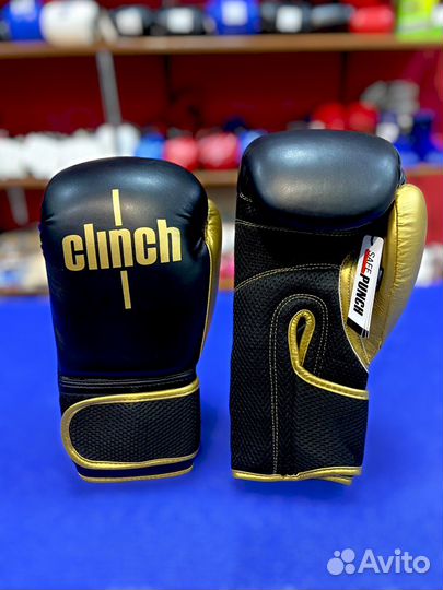Перчатки боксерские Clinch Aero (черно-золотые)