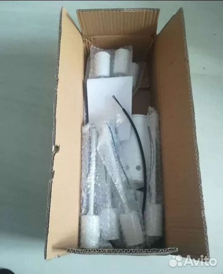 Люстра новая