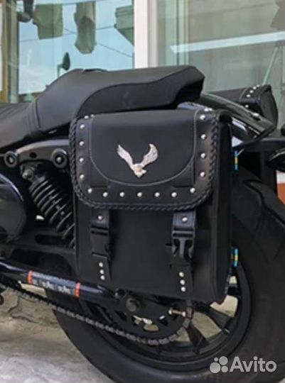 Кофр на спинку мотоцикла, боковая дорожная сумка