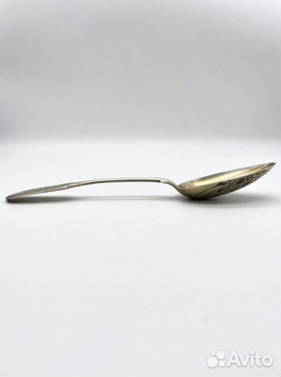 Шикарная столовая ложка с рисунком Серебро 84 пр