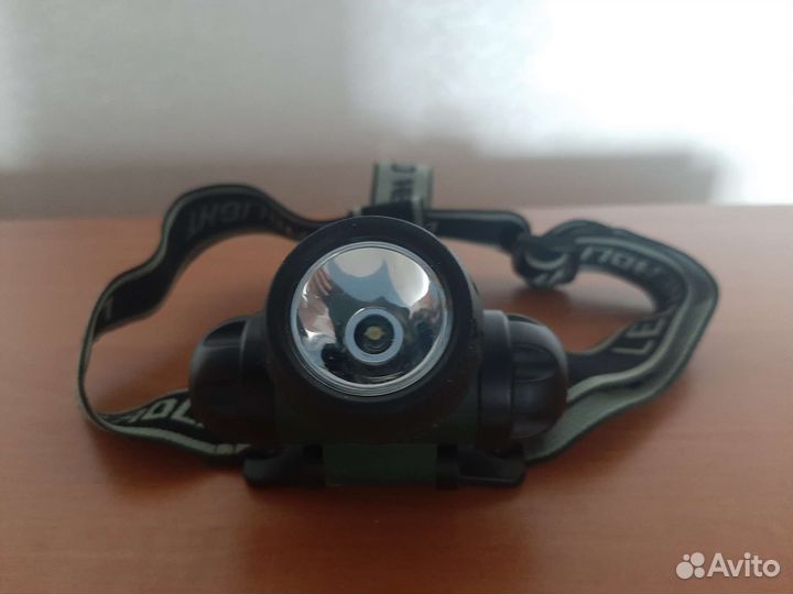 Налобный фонарь Redfox