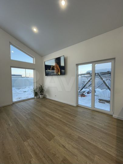 Дом 103 м² на участке 6 сот.