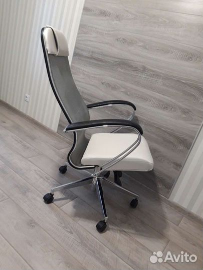 Компьютерное кресло