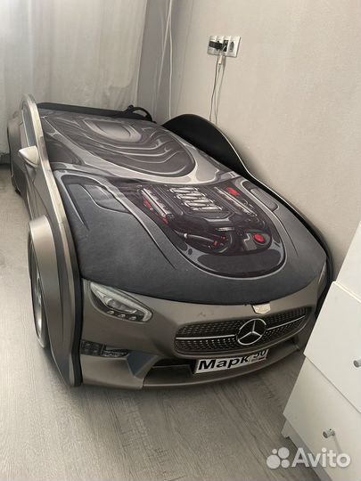 Детская кровать машина с подсветкой