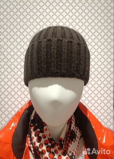 Новая мужская вязанная шапка maxval