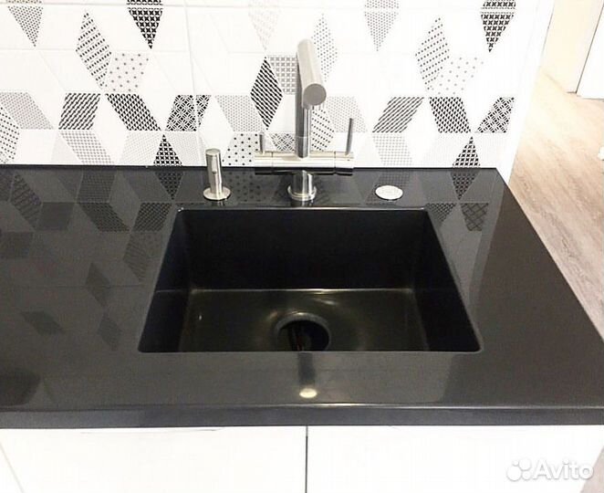 Кухонный гарнитур на заказ. Под ключ