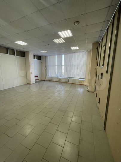 Торговая площадь, 61.8 м²