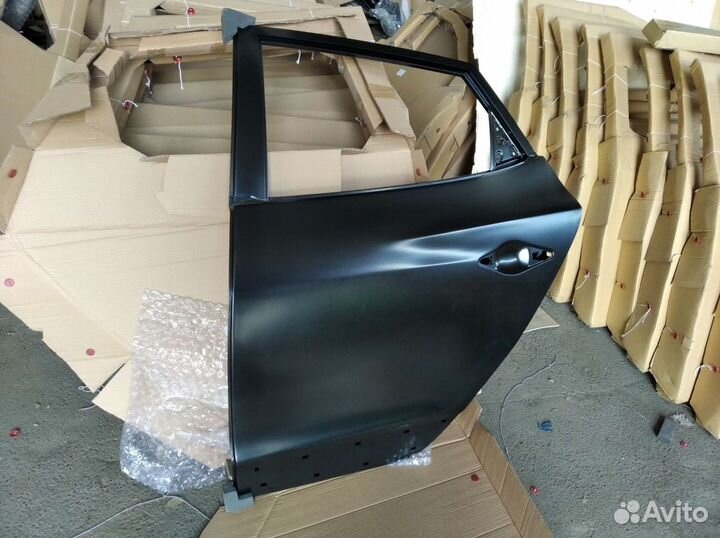Дверь задняя левая под молдинг Hyundai IX 35