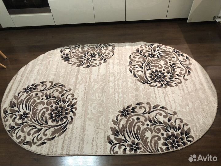 Палас с коротким ворсом