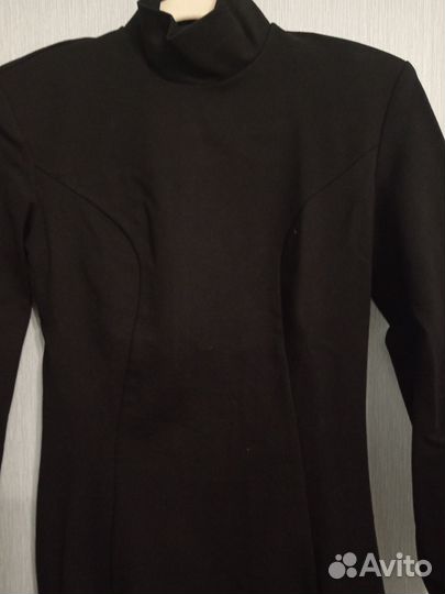 Облегающее платье мини 42 размера