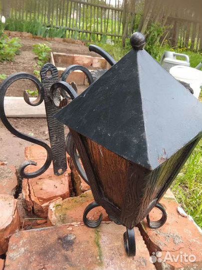 Фонарь уличный