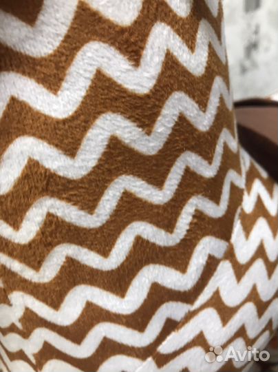 Игрушка качалка лошадь