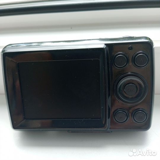 Компактный фотоаппаратdigital video camera