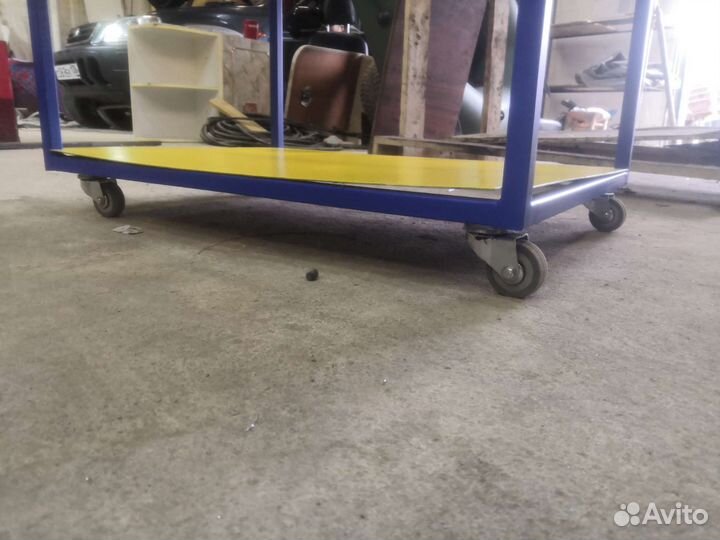 Подкотная полка под инструмент