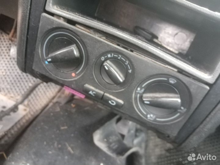 Блок управления печки Volkswagen Golf 4