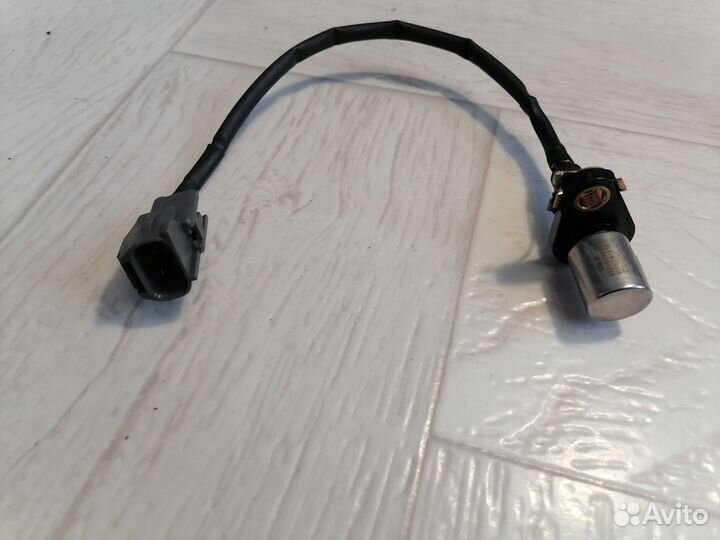 Датчик положения коленвала Toyota 4/7A-FE
