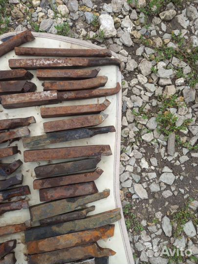 Токарные резцы