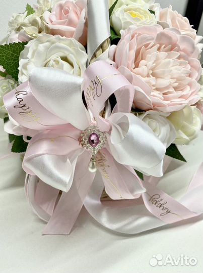 Букет из мыльных цветов в корзине 