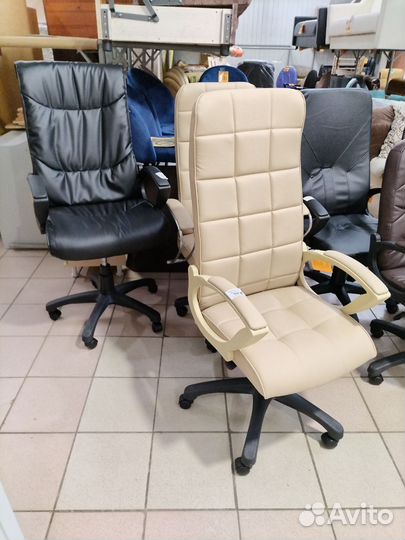 Кресло компьютерное в ассортименте Б-4