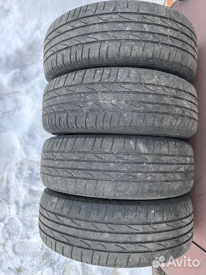 Bridgestone Dueler H/P 215/65 R16 98