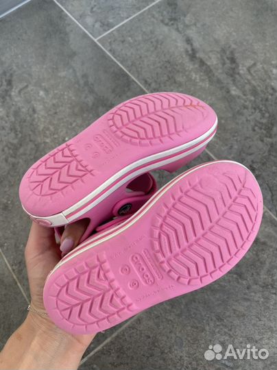 Crocs сандалии с 9