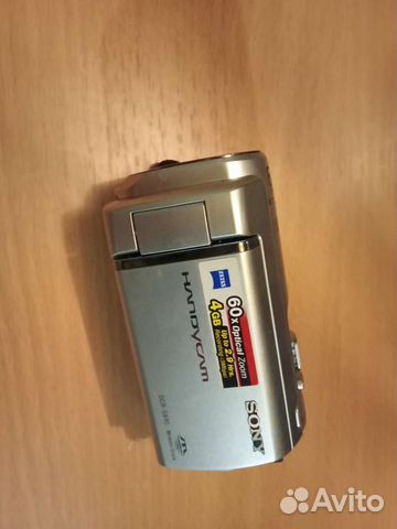 Sony Handycam DCR-SX40 с оптикой Carl Zeiss