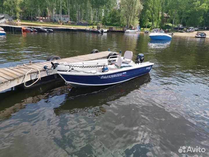 Моторная лодка Quintrex 390 Dart Long + Mercury F2