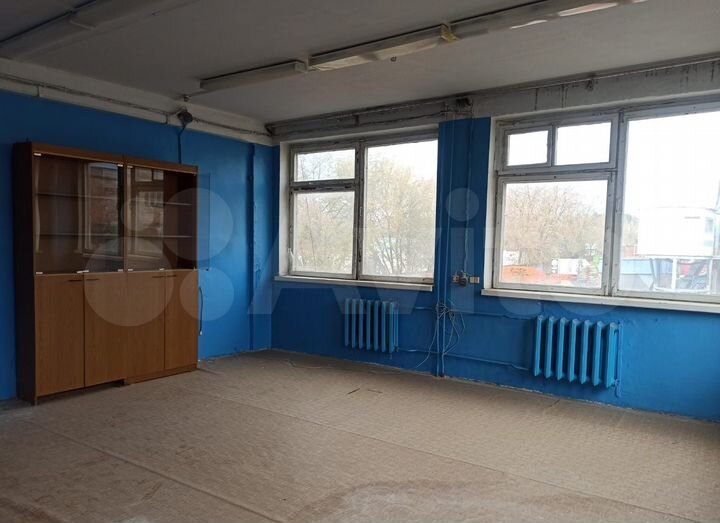 Свободного назначения (2-й этаж), 283.9 м²