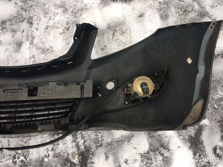 Передний бампер на opel zafira b